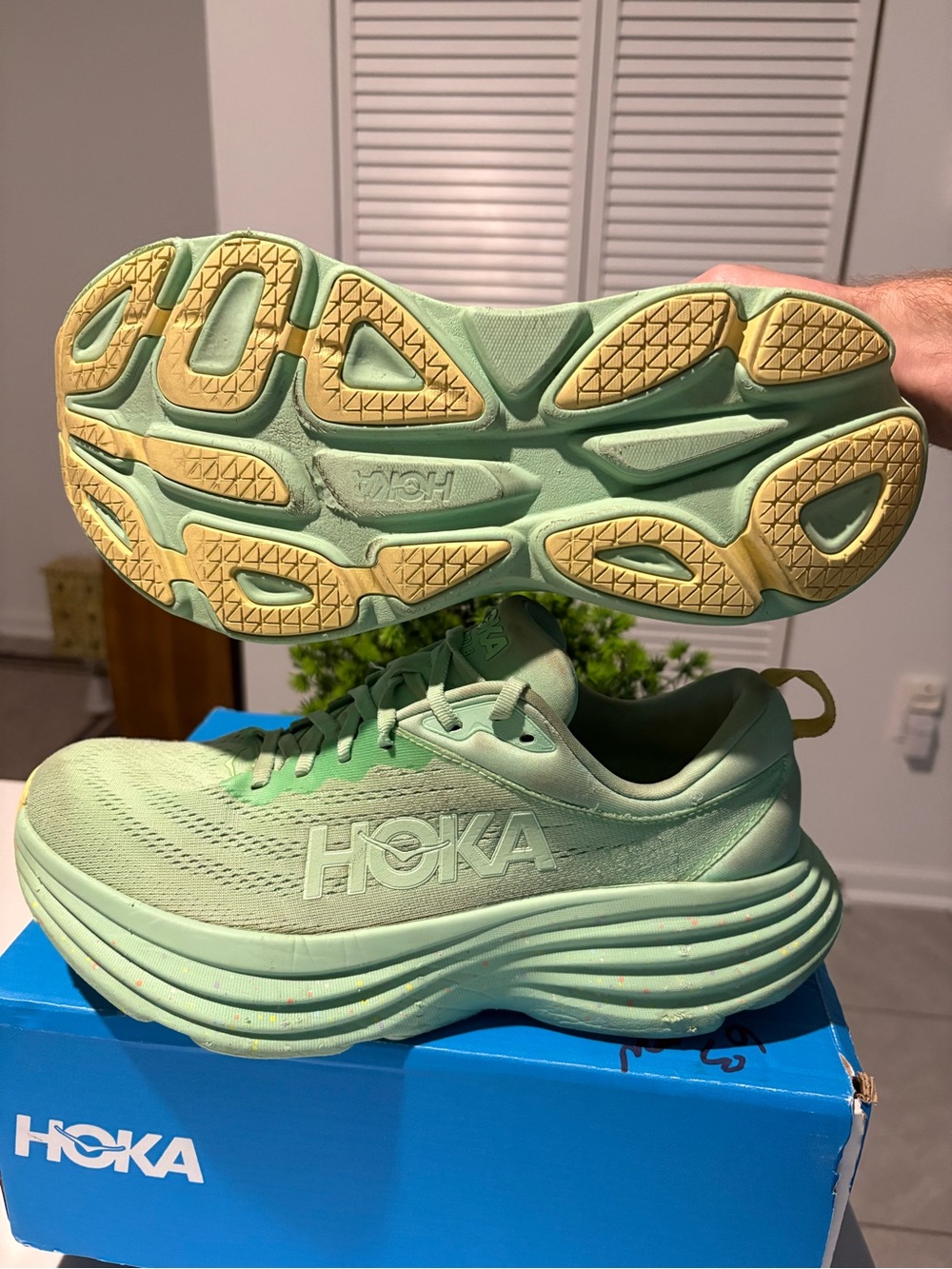 Hoka Bondi 8 Key Lime Pie Green Women’s Size 10.5B Elite Running Shoes - Picture 4 of 7